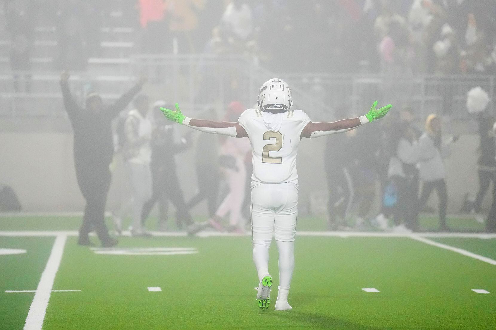 South Oak Cliff’s Tedrick Williams (2) celebrates as time expires on a Class 5A Division II...