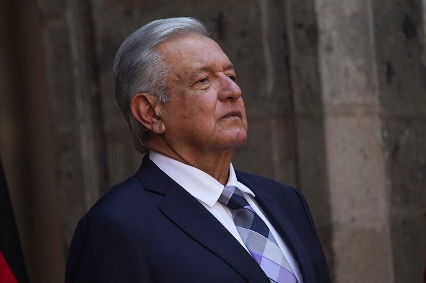 El presidente de México Andrés Manuel López Obrador en Palacio Nacional durante una...