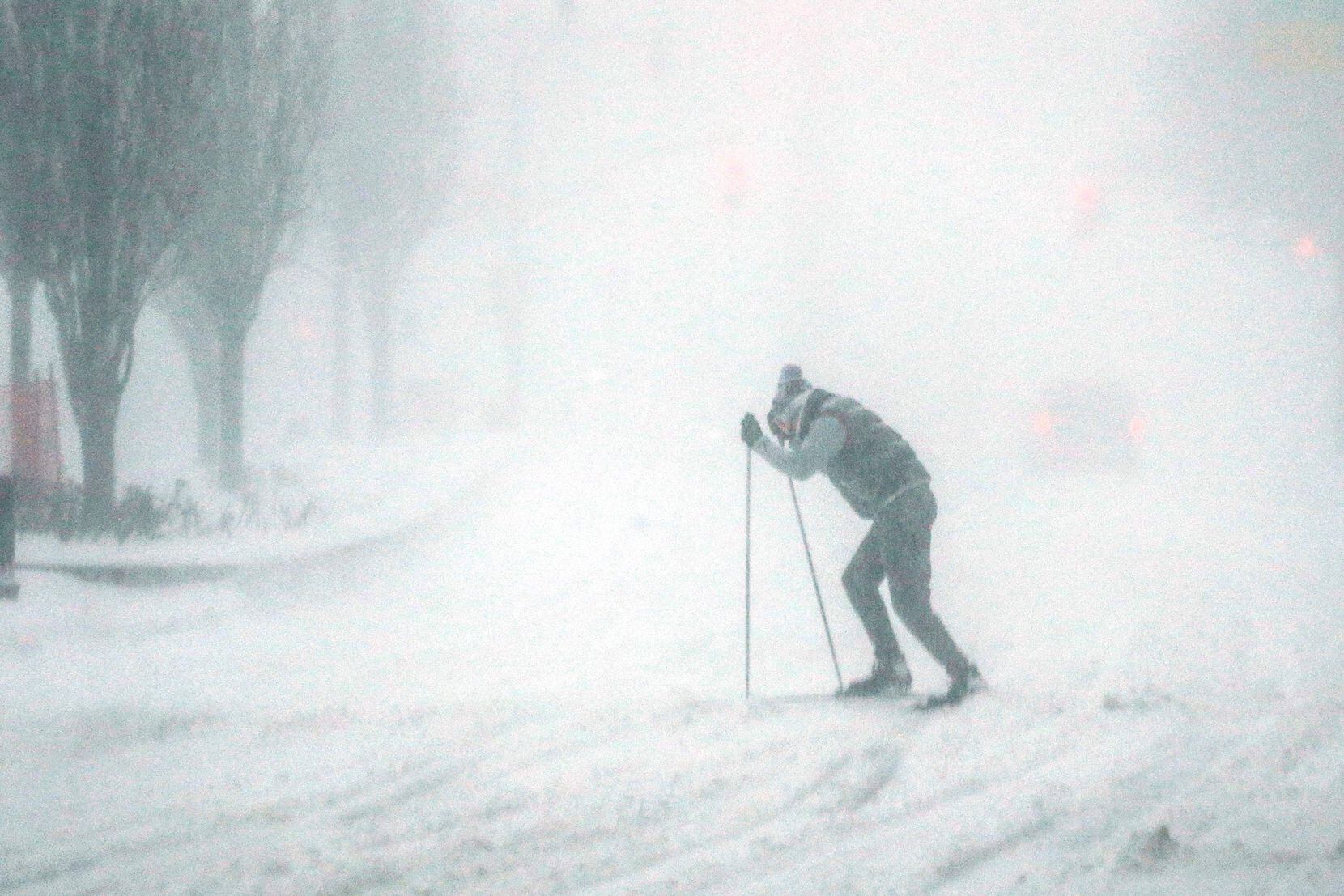 8 lessons learned from being buried by a blizzard of snow photos.