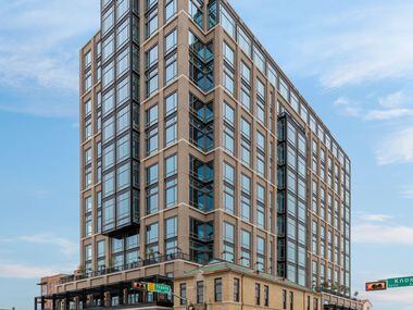 Leasing at the new Weir's Plaza tower at Knox and Travis streets helped boost first-quarter...