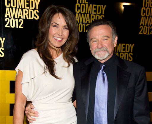 Robin Williams y su esposa Susan Schneider en  la ceremonia de los Comedy Awards en Nueva...