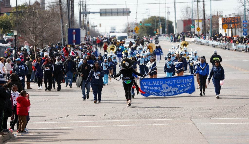 Thousands at Dallas MLK parade celebrate the lessons learned from civil