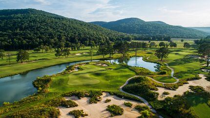 Sweetens Cove Golf Club in Tennessee is described by investor Mark Rivers as a "low-key"...