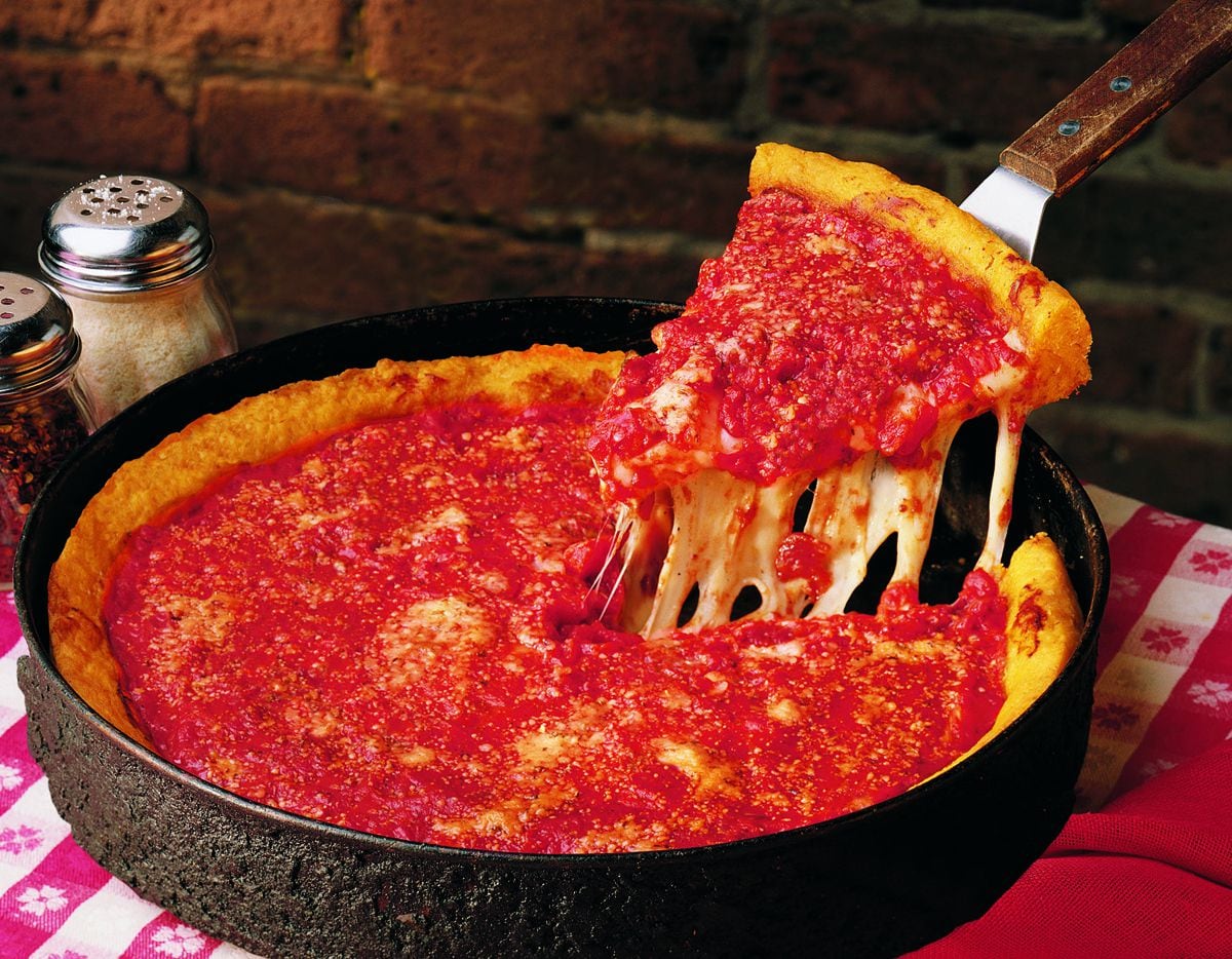 Chicago deep-dish pizza joint Gino's East opens its first D-FW restaurant