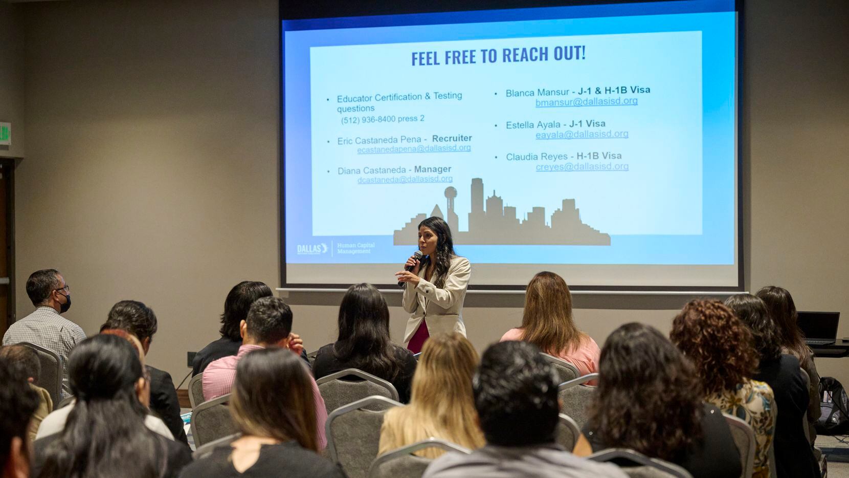 Dallas ISD organizó una primera feria de trabajo en persona en Monterrey, México, este...