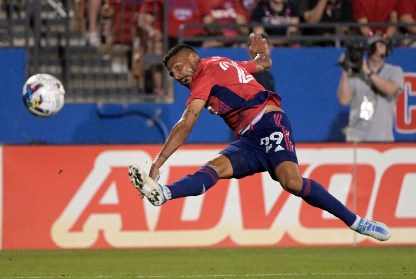 FC Dallas forward Franco Jara (29) shoots in the second half during a MLS soccer game...