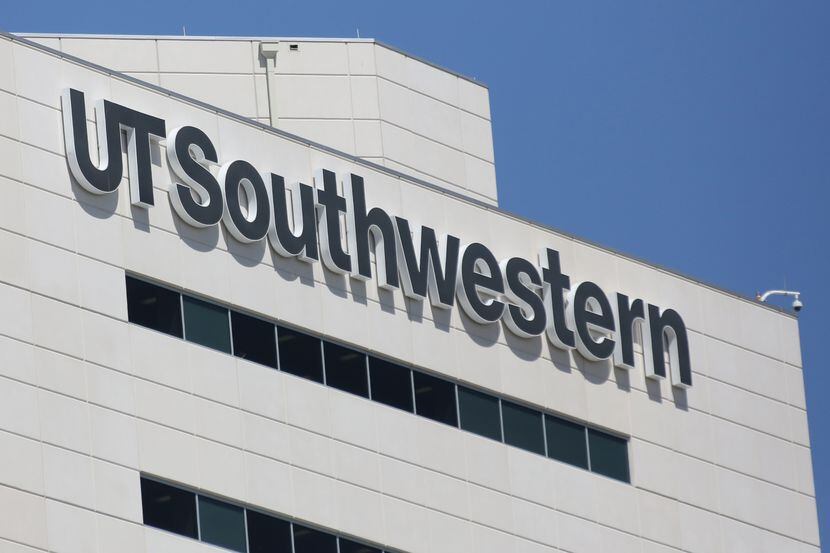 Un ambulancia fue robada la noche del martes de UT Southwestern Medical Center. El...