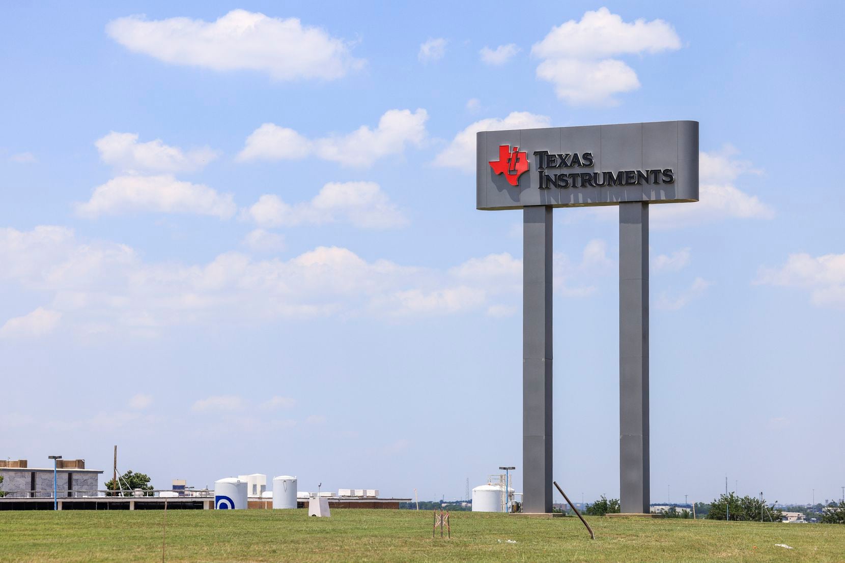 The existing Texas Instruments campus in Sherman.