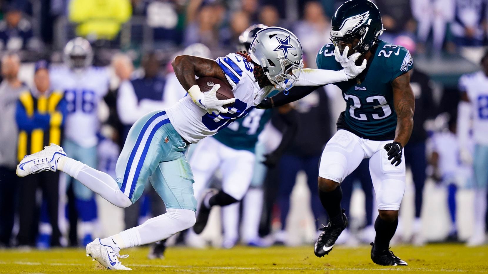 Cowboys no pudieron superar un mal inicio de partido y caen en la casa de  los Eagles