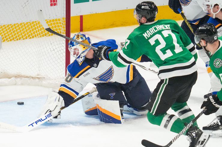 Dallas Stars left wing Mason Marchment (27) beats St. Louis Blues goaltender Jordan...