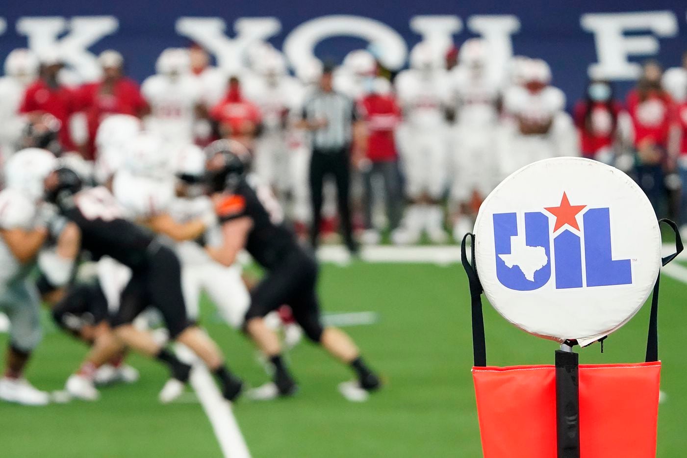 Aledo faces Crosby during the first half of the Class 5A Division II state football championship game at AT&T Stadium on Friday, Jan. 15, 2021, in Arlington. (Smiley N. Pool/The Dallas Morning News)