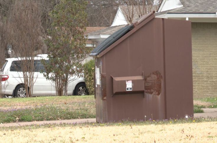 Los residentes de Richardson pueden alquilar sin costo un contenedor de basura luego de las...