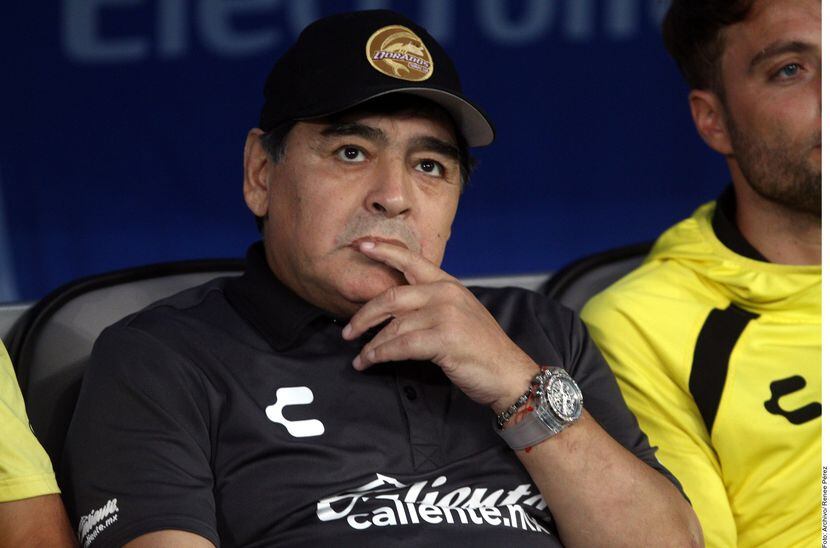 Diego Maradona fue técnico de Dorados de Sinaloa por dos torneos. Foto Agencia Reforma