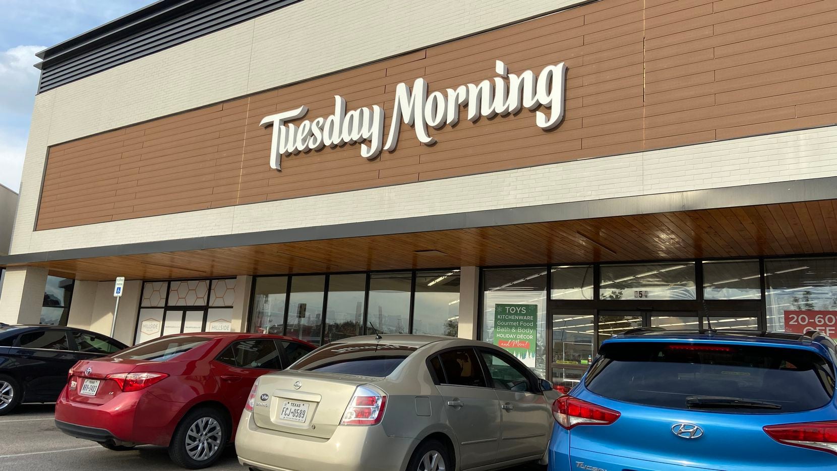 Dallas-based retailer Tuesday Morning says it plans to go private