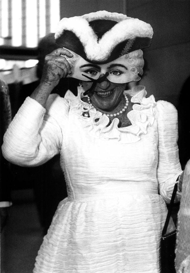 Margaret McDermott poses for the camera while enjoying a party in April 1991.