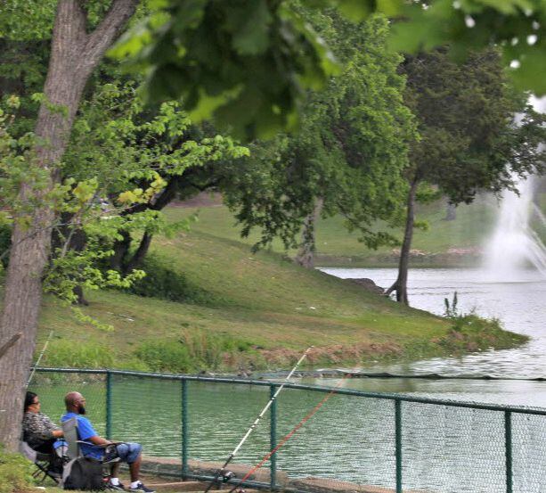 You can enjoy a relaxing afternoon of fishing at the Lake Cliff Park in Oak Cliff. 