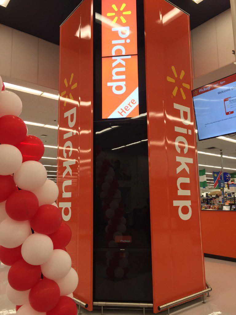 A Walmart.com pickup tower has been installed at a store in Rogers, Arkansas.