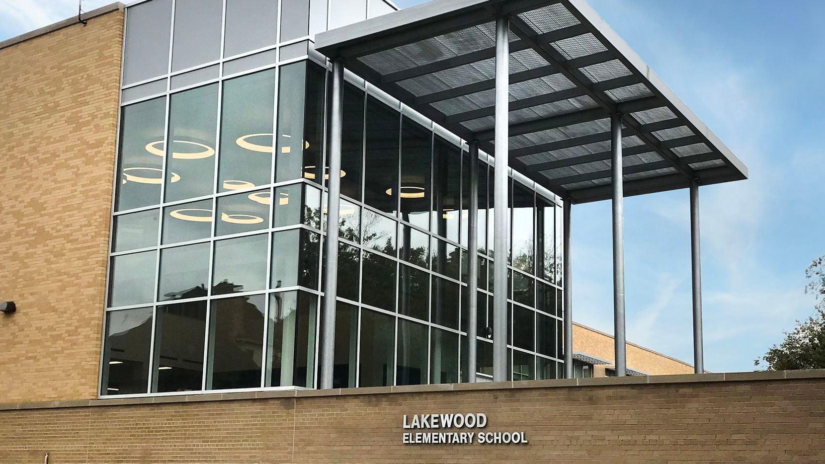 Desks for the new wing at Lakewood Elementary School and a renovation to the front office renovation and teachers’ lounge were made possible by underwriting support from Dave Perry-Miller Real Estate.