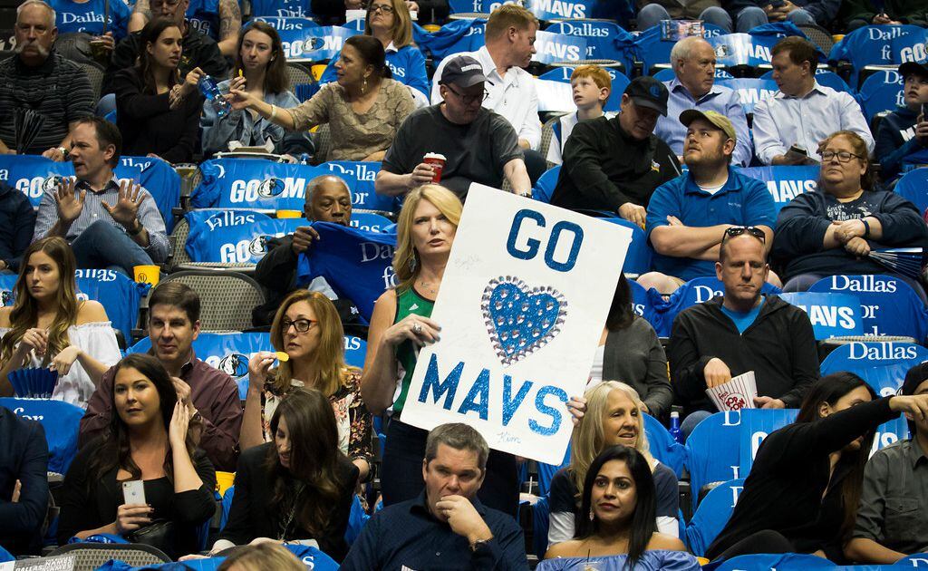 With new app, Mavs fans could earn tickets for working out