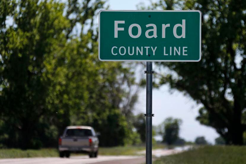 
Entering Foard County along Highway 70 east of Crowell, nortwest of Wichita Falls.
