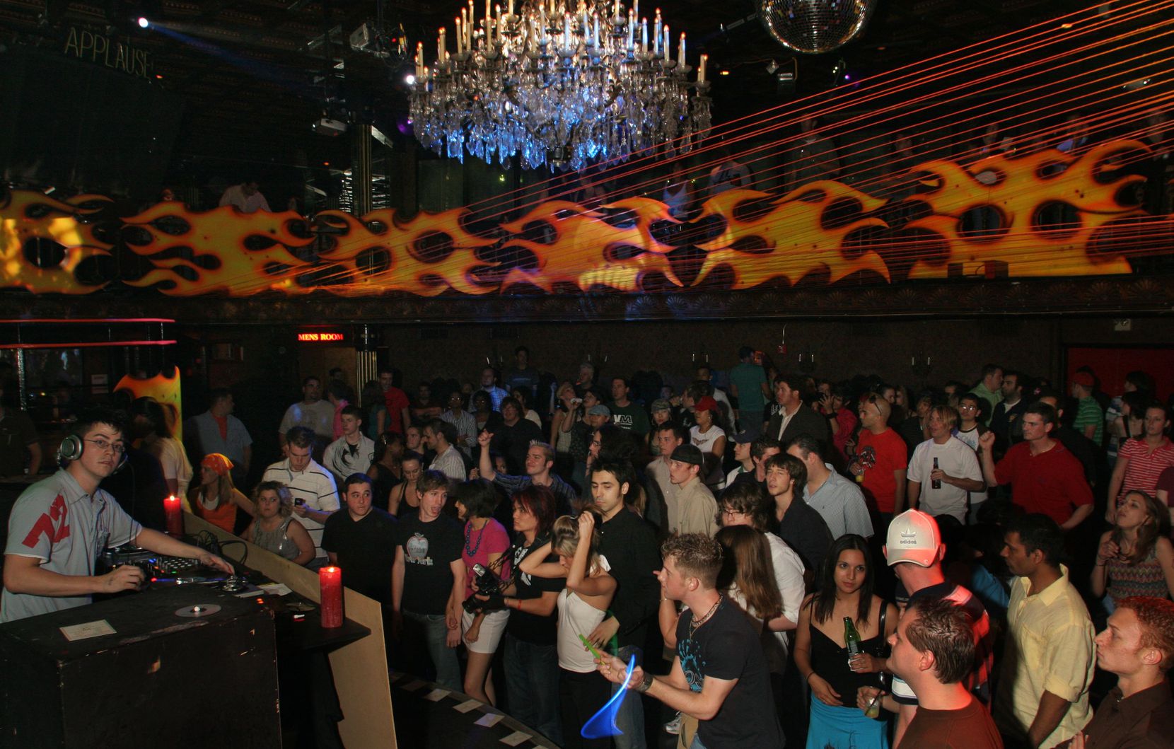 The Lizard Lounge on Swiss Ave. in 2006. 