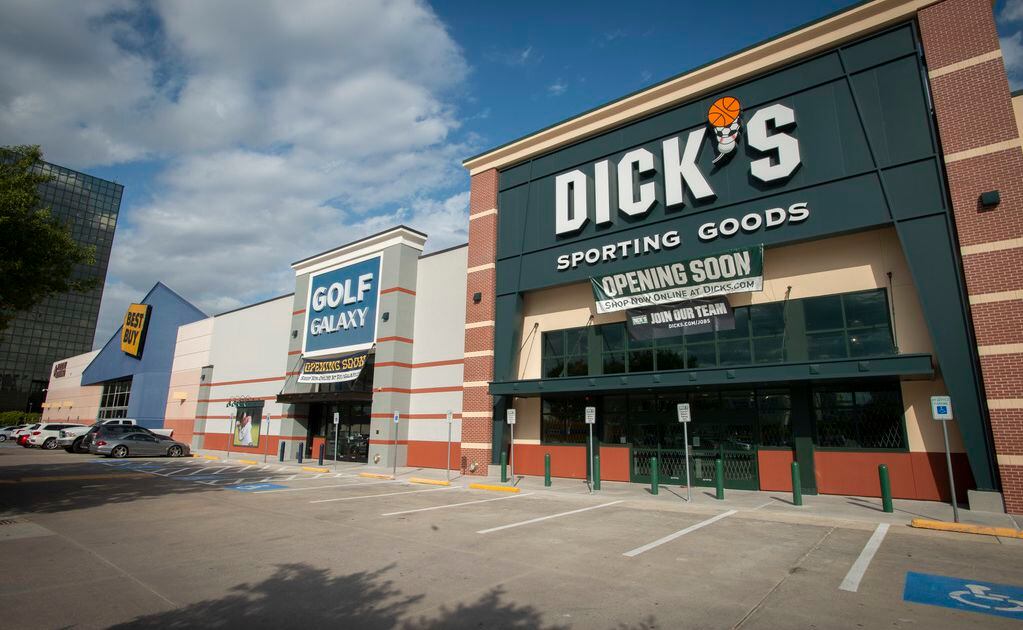 Austin-area Dick's Sporting Goods stores open early to sell Astros