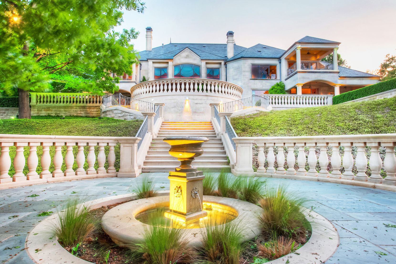 A fountain greets guests to Len Roberts' Fort Worth estate in the Tanglewood neighborhood.