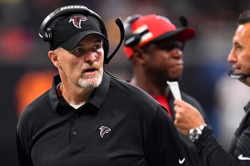 Dan Quinn pasó de ser el entrenador en jefe de los Falcons de Atlanta a coordinador...