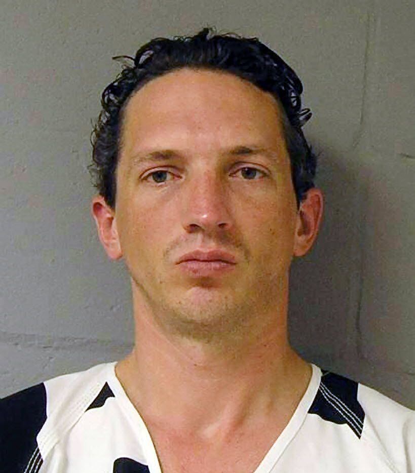 Israel Keyes defied the stereotypes about serial killers and barely left a trace.  