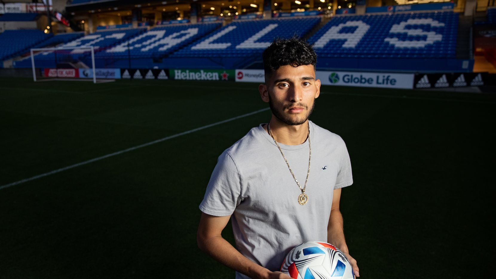 At 18 Years Old Fc Dallas Ricardo Pepi Has A Shot To Make His Family S Sacrifices Worthwhile [ 934 x 1660 Pixel ]