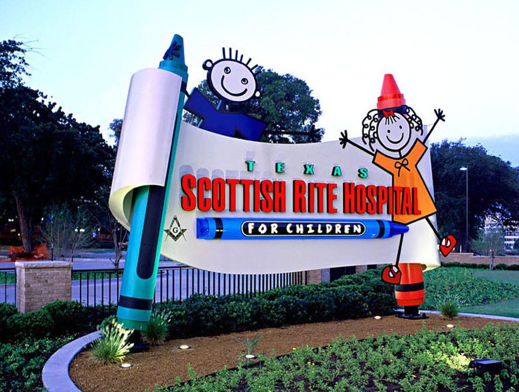 FocusEGD designed Texas Scottish Rite Hospital for Children's exterior sign for HKS...