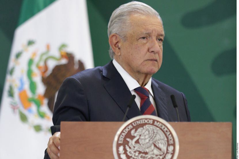 El presidente de México, Andrés Manuel López Obrador, se reunió el 13 de mayo de 2022 con...