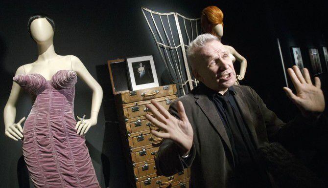 Jean Paul Gaultier estrenó su retrospectiva en París. La exposición estuvo en Dallas hace...