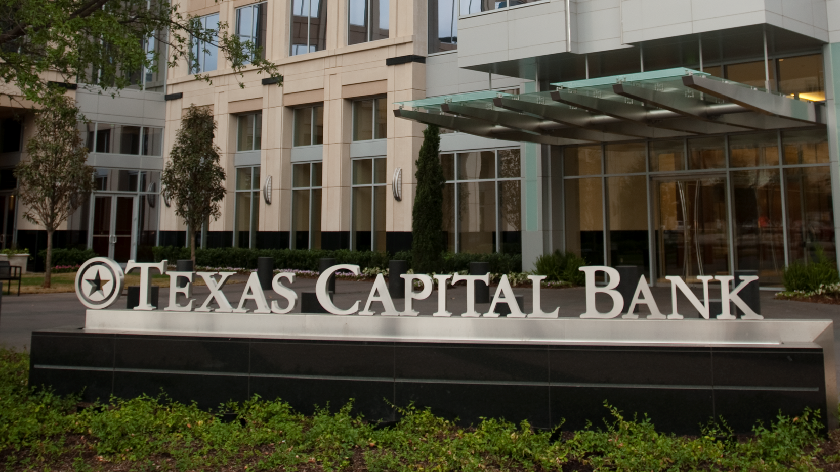 Exterior of Texas Capital Bank.