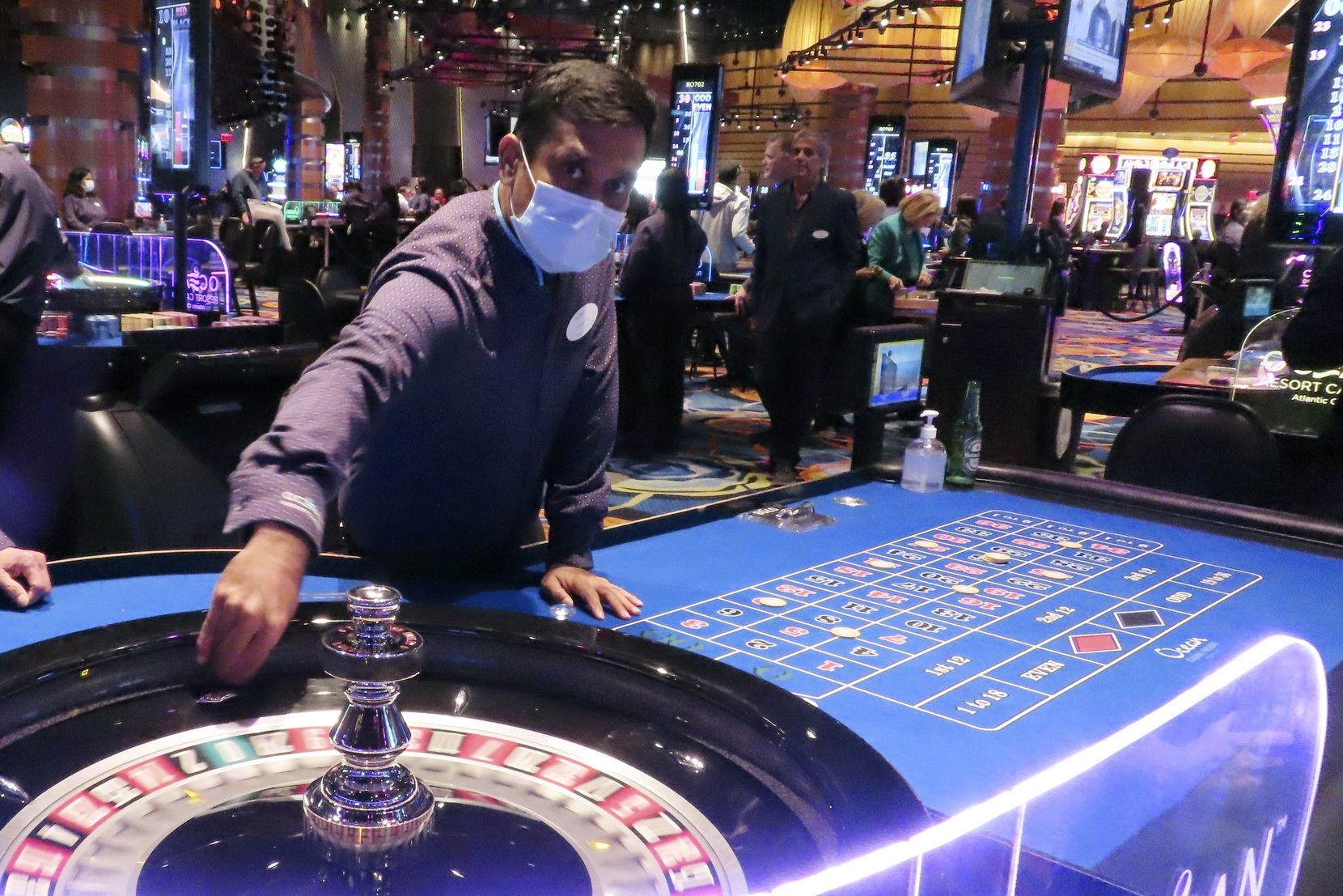 Overwhelming majority of Texans support casino gambling in state, new poll  shows