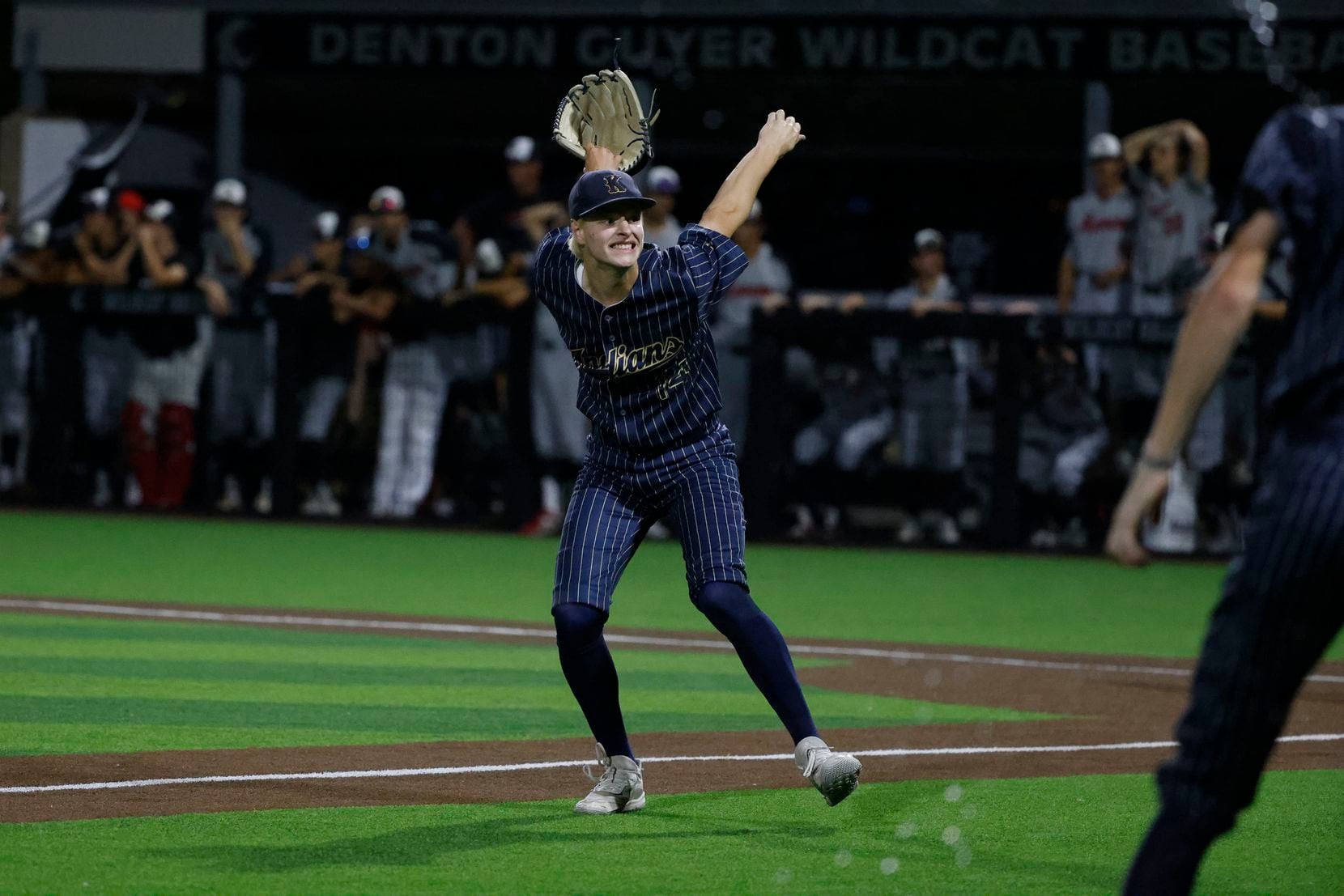 Clutch hit pushes Keller past FM Marcus and into 6A Region I