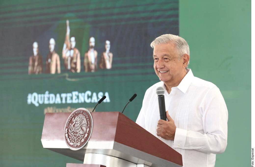 En esta fotografía sin fecha se ve al presidente de México, Andrés Manuel López Obrador,...
