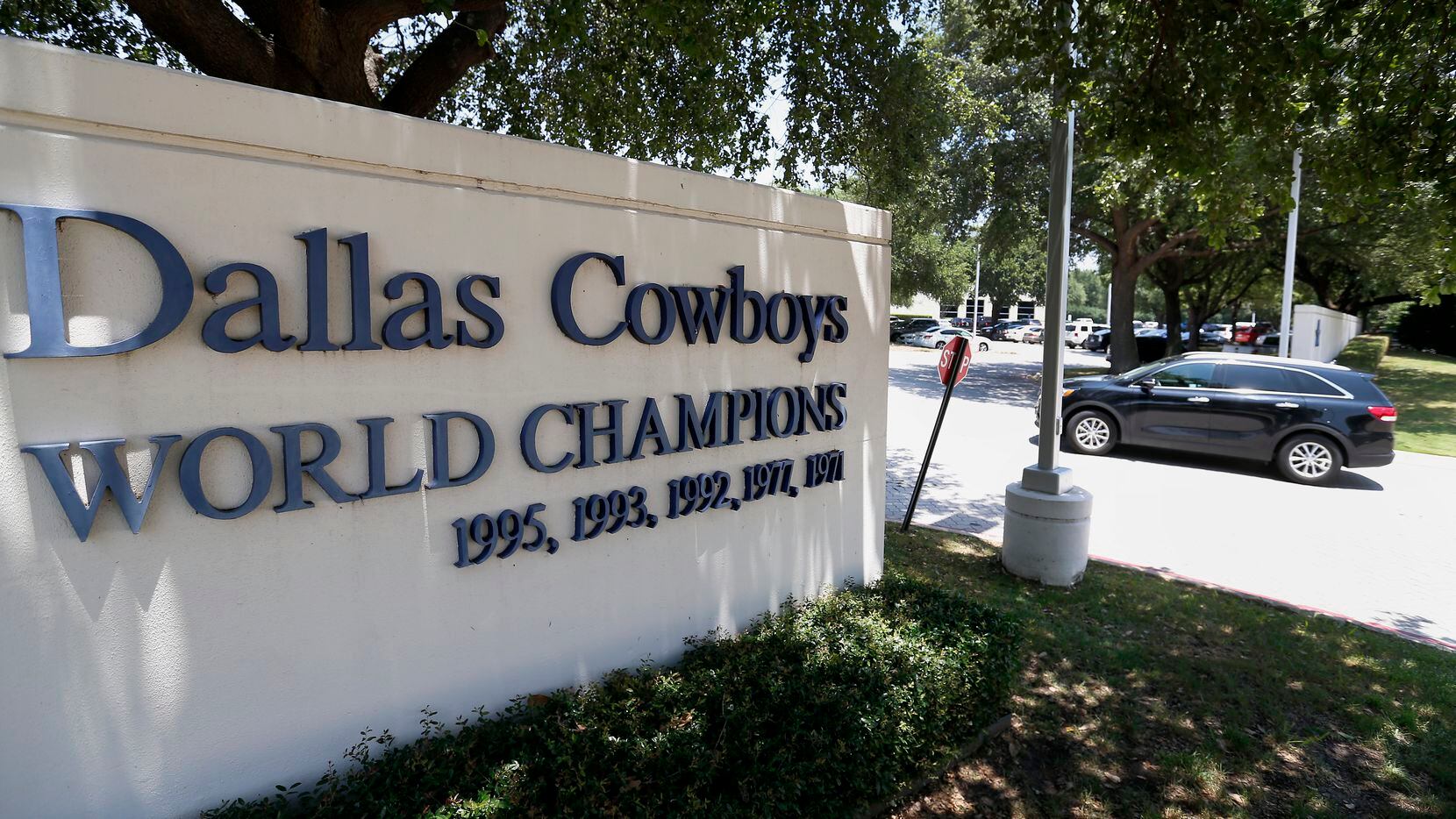 New home community set for Dallas Cowboys' old Valley Ranch spread