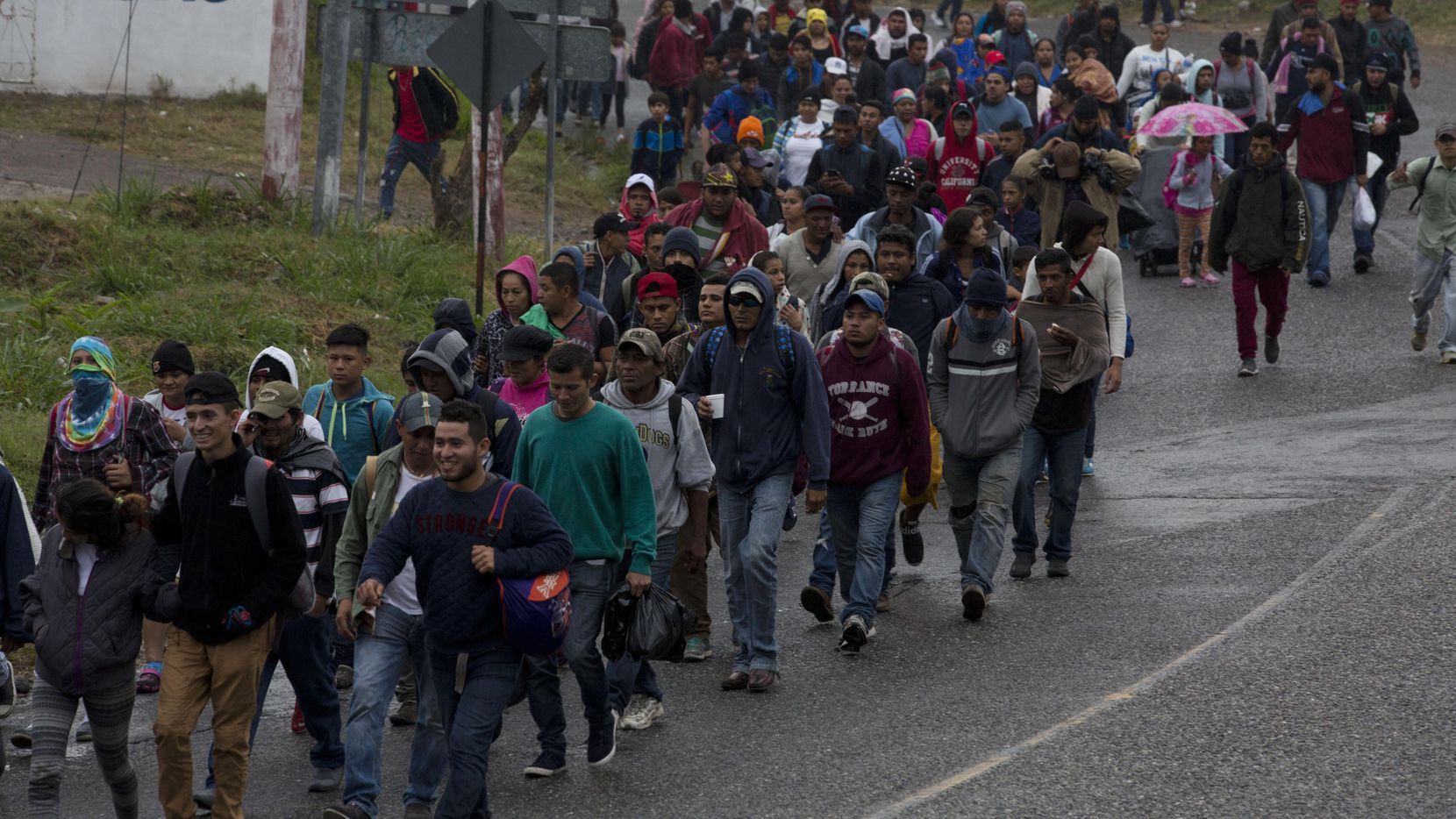 Nueva Caravana De Migrantes Centroamericanos Marcha Hacia Estados Unidos