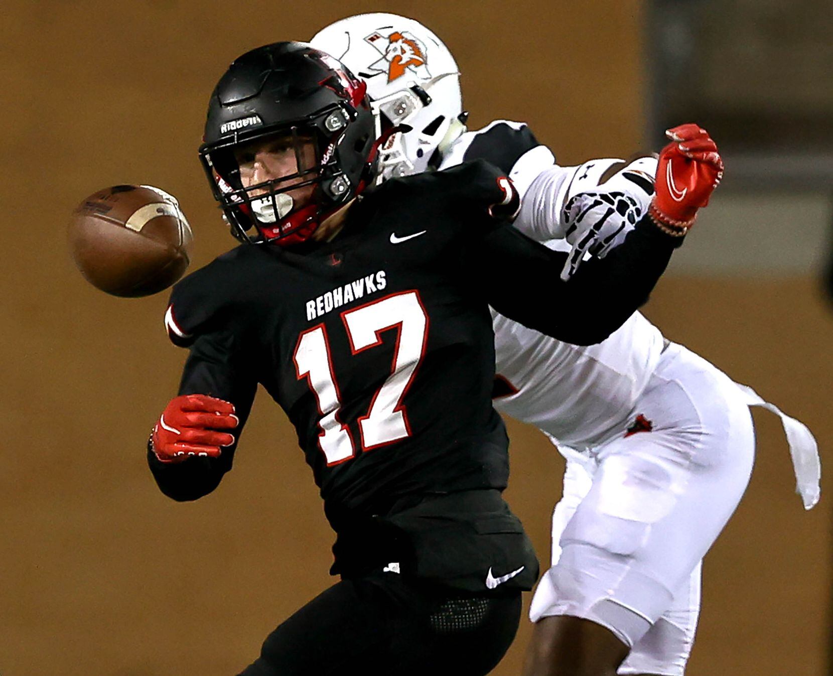 Frisco Liberty wide receiver Lawson Towne (17) can't come up with a reception against Aledo...