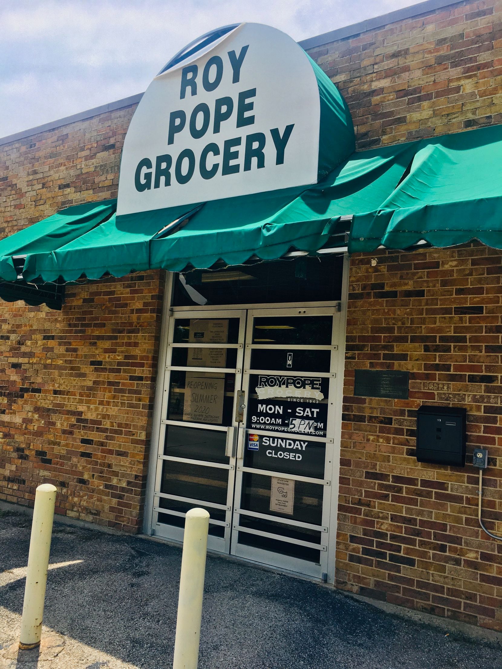 The original storefront of Roy Pope Grocery before the massive remodel in 2020.