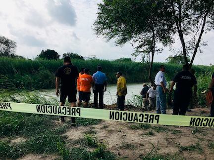Autoridades acordonaron el área donde fueron encontrados los cuerpos de Óscar Alberto...