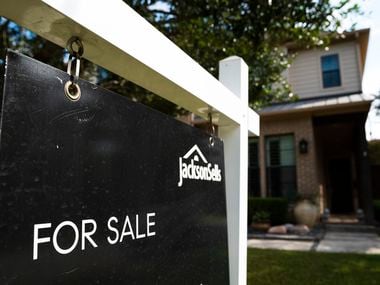A for sale sign in the Lakewood Heights neighborhood of Dallas on Sept. 28. Dallas-area homebuyers are still challenged to find properties even though there are fewer sales than last year.