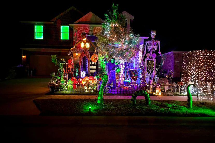 Photos: Neighborhoods across Arlington go all out for Halloween this year