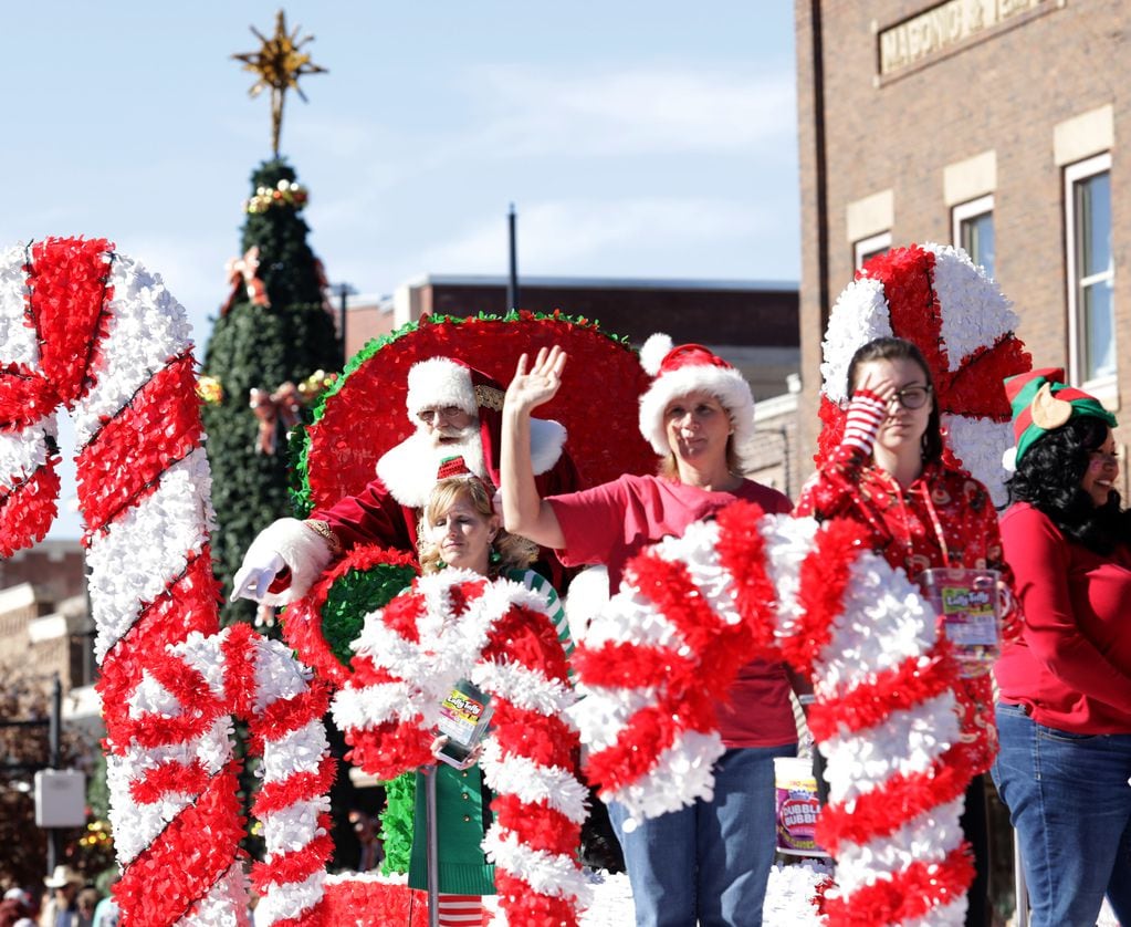Old Town Holiday Stroll and Christmas Parade