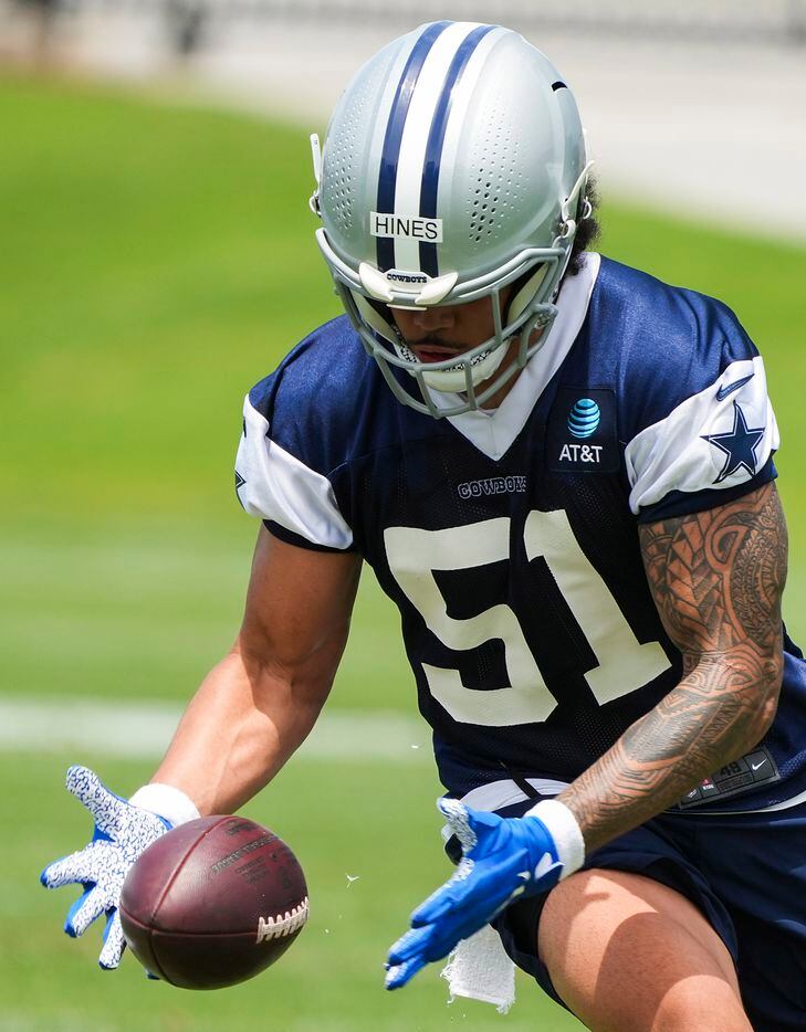 Dallas Cowboys linebacker Anthony Hines III reaches for a ball during a minicamp practice at The Star on Tuesday, June 8, 2021, in Frisco. (Smiley N. Pool/The Dallas Morning News)