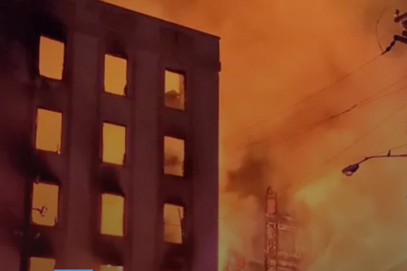 Incendio del Hotel Ambassador en Dallas. DMN
