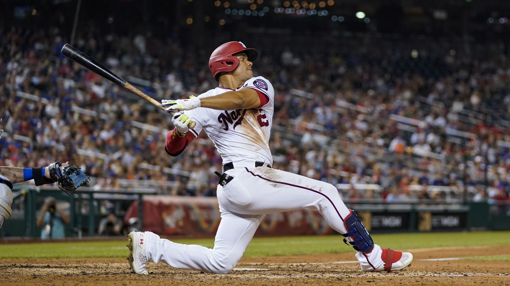 MLB: ¡ULTIMA HORA!: JUAN SOTO a los PADRES de SAN DIEGO 