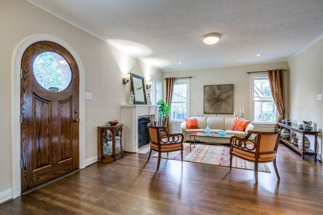 Take a look at the home at 5343 Merrimac Ave. in Dallas.