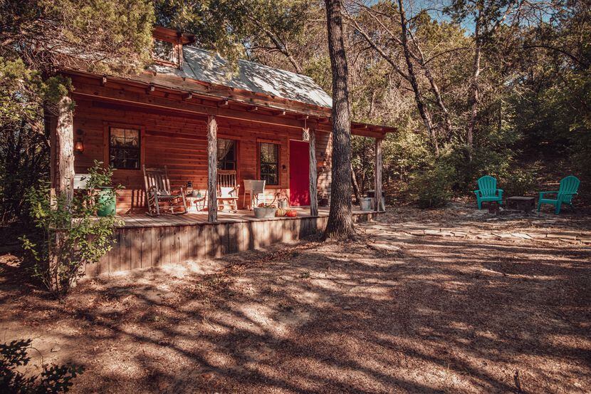 The Granbury Cabins at Windy Ridge are set in tree-covered, secluded sites on a 10-acre...